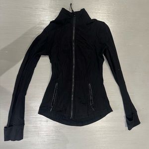 Lululemon Black Define Jacket - Size 4 - Very Very Good Used Condition
